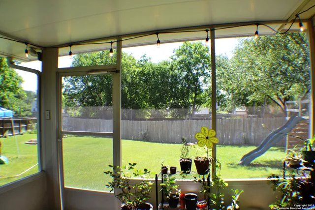 $2,000 | 1715 Mountain Brook, Schertz, TX 78154