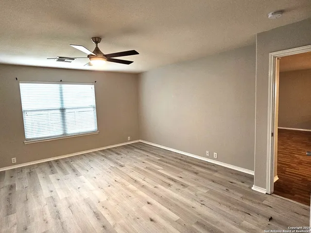 $2,000 | 1715 Mountain Brook, Schertz, TX 78154