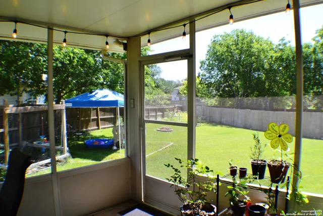 $2,000 | 1715 Mountain Brook, Schertz, TX 78154