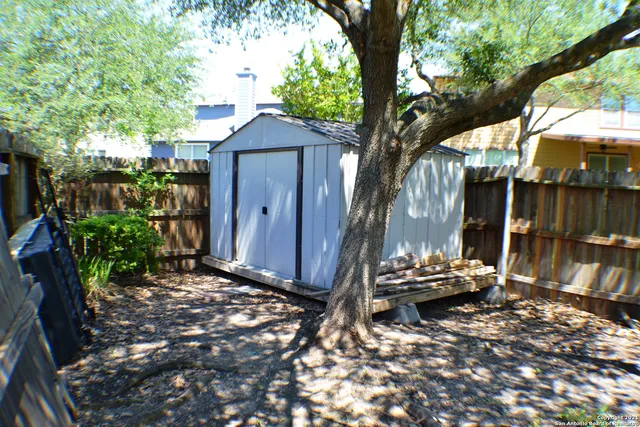 $2,000 | 1715 Mountain Brook, Schertz, TX 78154