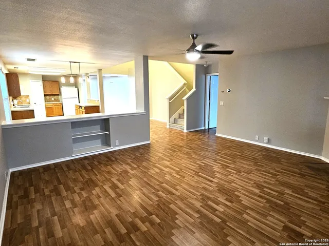 $2,000 | 1715 Mountain Brook, Schertz, TX 78154