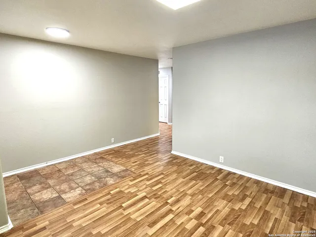 $2,000 | 1715 Mountain Brook, Schertz, TX 78154