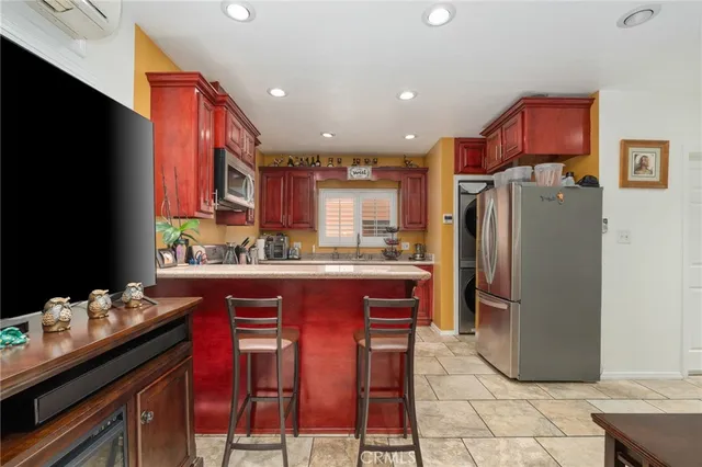 $1,120,000 | 10240 Atlantic Avenue, South Gate, CA 90280