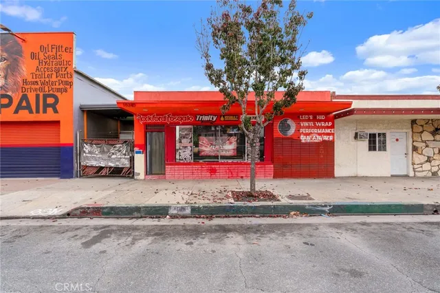 $1,120,000 | 10240 Atlantic Avenue, South Gate, CA 90280