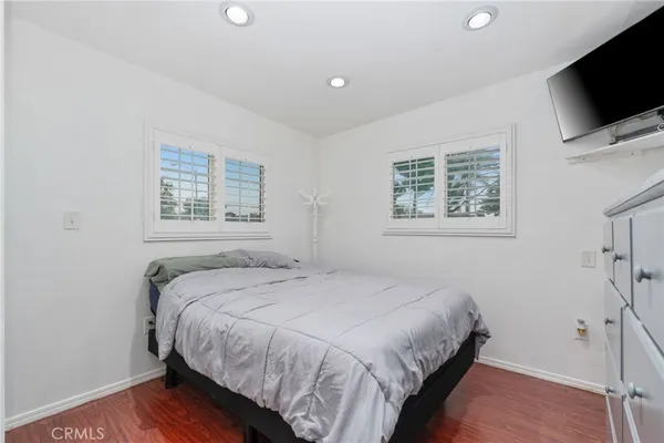 $1,000,000 | 10240 Atlantic Avenue, South Gate, CA 90280