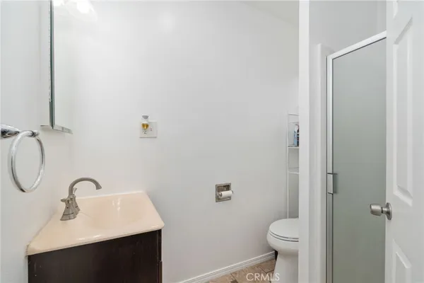$1,000,000 | 10240 Atlantic Avenue, South Gate, CA 90280