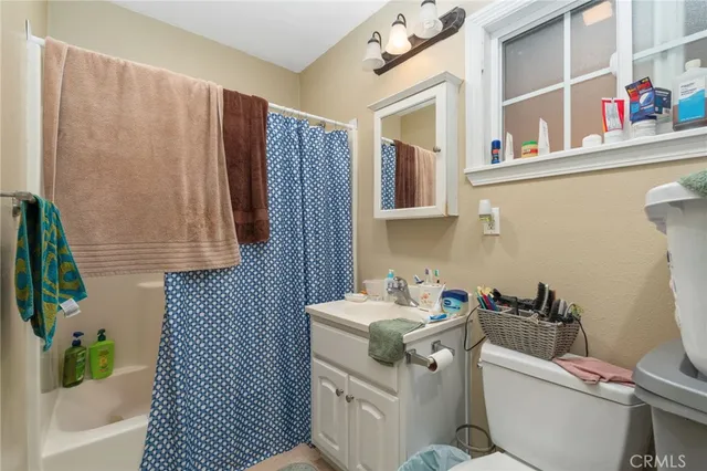 $1,120,000 | 10240 Atlantic Avenue, South Gate, CA 90280