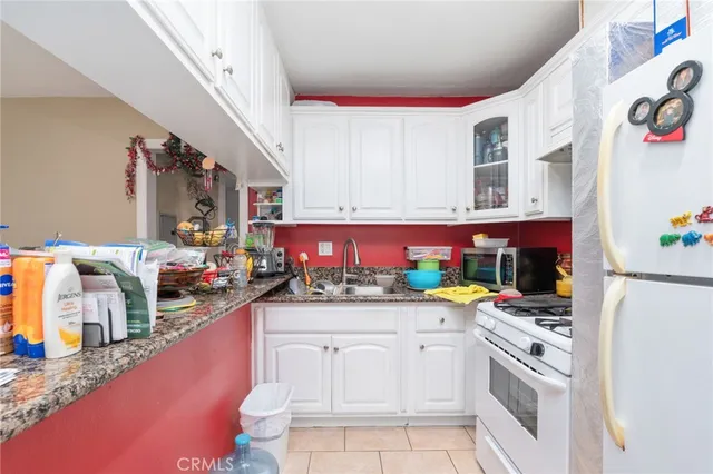 $1,120,000 | 10240 Atlantic Avenue, South Gate, CA 90280