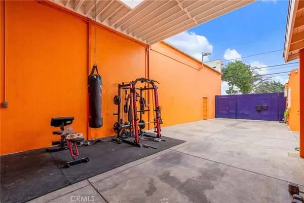 $1,000,000 | 10240 Atlantic Avenue, South Gate, CA 90280