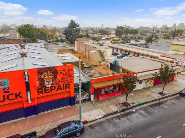 $1,000,000 | 10240 Atlantic Avenue, South Gate, CA 90280