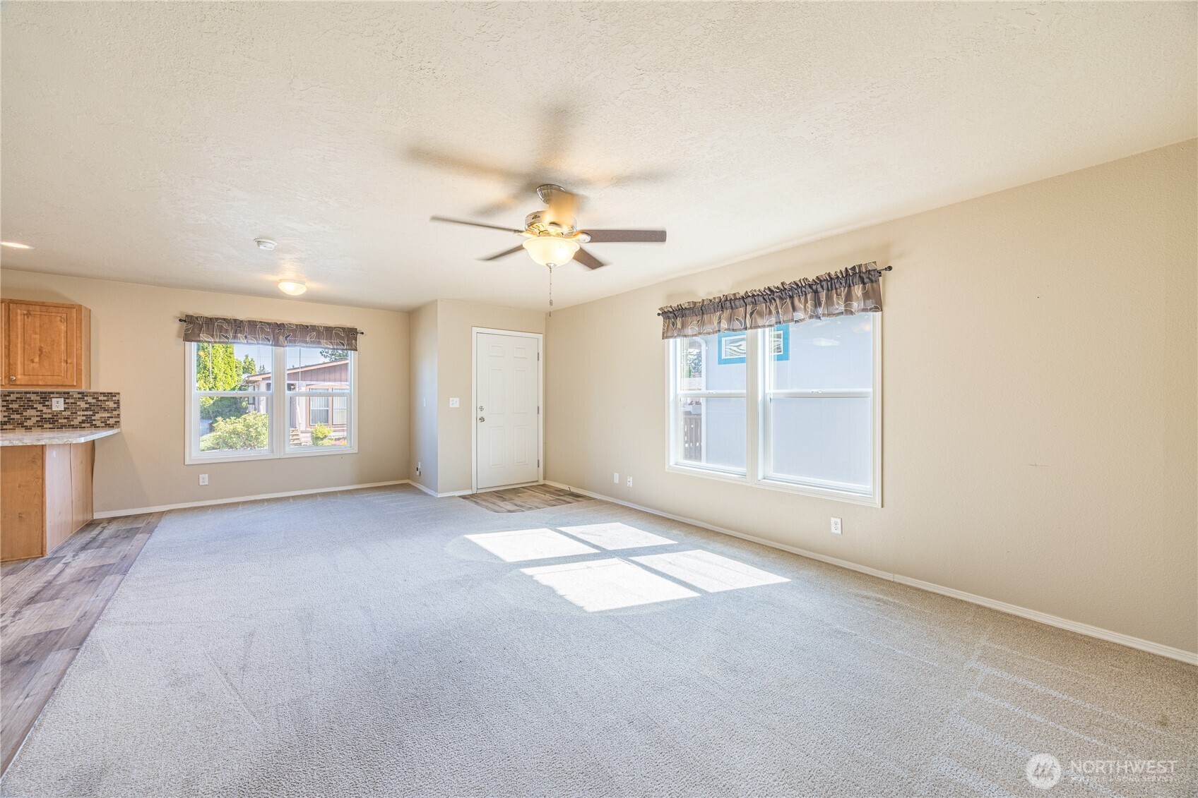 330 Gupster Road, Unit 35 Sequim, WA 98382 - Photo 5 of 23