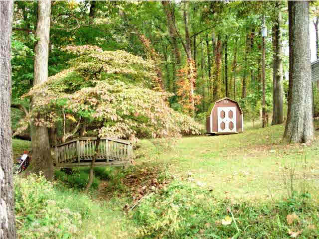 6588 Ferstel Road Newburgh, IN 47630 - Photo 13 of 16 Gallery Image 13