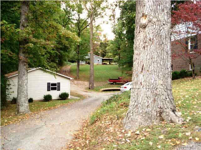 6588 Ferstel Road Newburgh, IN 47630 - Photo 9 of 16 Gallery Image 9