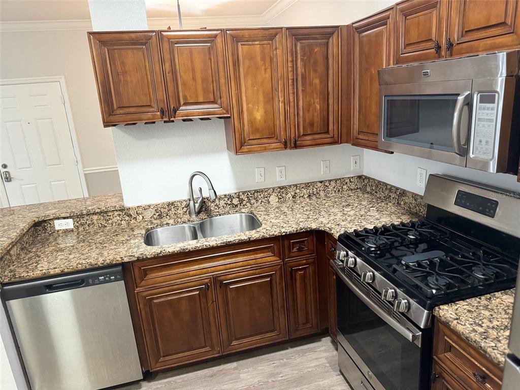 3367 South Kirkman Road, Unit 1111 Orlando, FL 32811 - Photo 7 of 12