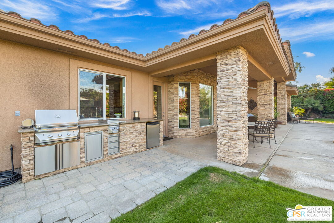 2 Varsity Circle Rancho Mirage, CA 92270 - Photo 23 of 65