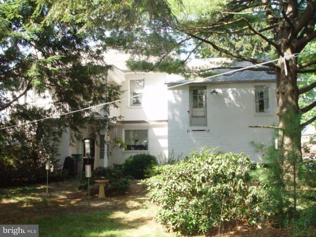 417 Rohrerstown Road Lancaster, PA 17603 - Photo 2 of 9 Gallery Image 2