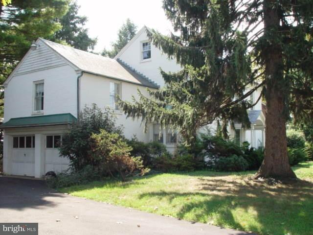 417 Rohrerstown Road Lancaster, PA 17603 - Photo 4 of 9 Gallery Image 4
