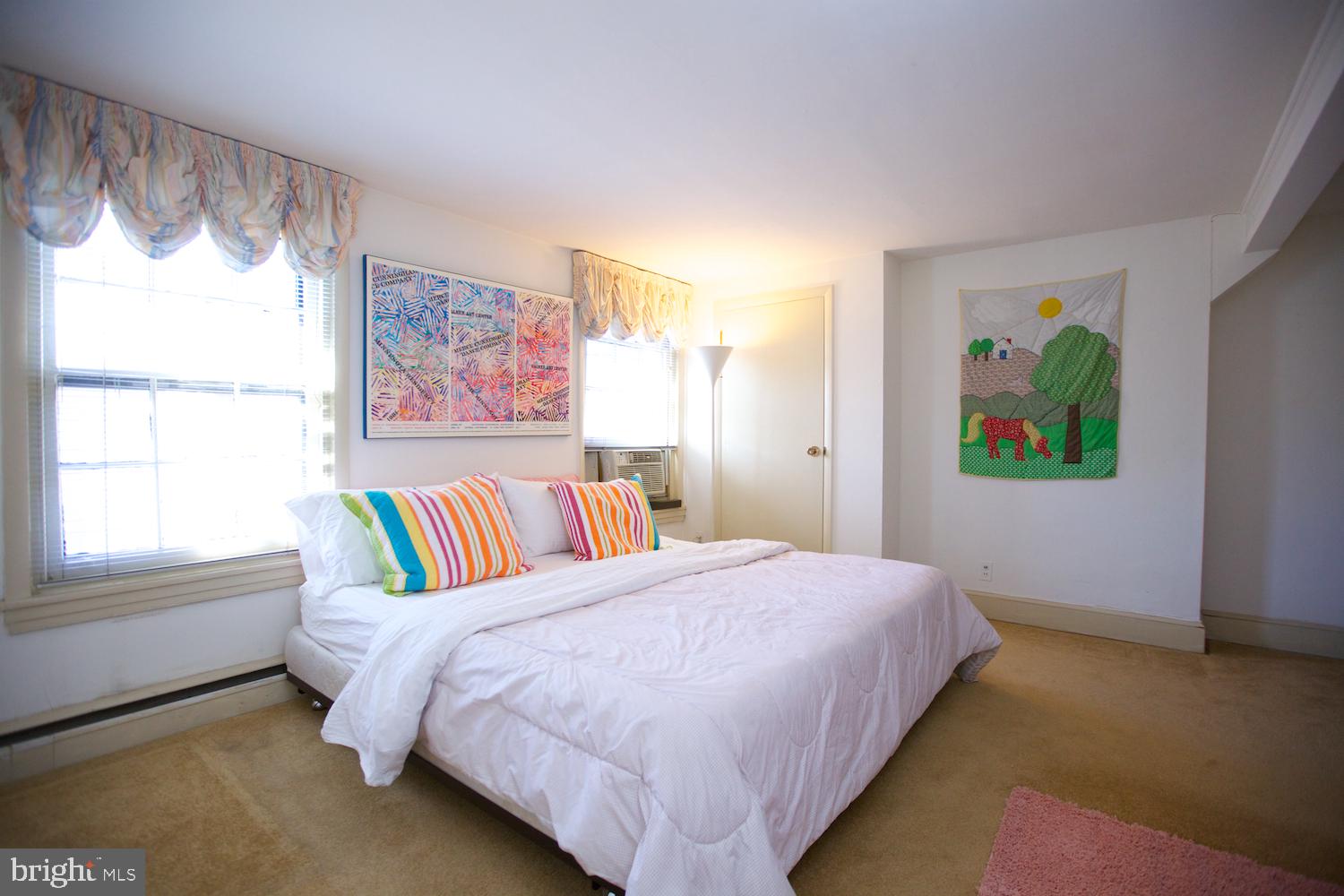 2213 Rittenhouse Square Philadelphia, PA 19103 - Photo 25 of 32 Bedroom - 3rd floor Front