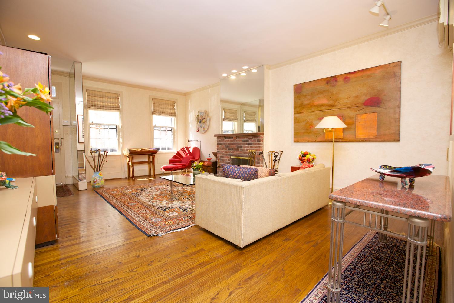2213 Rittenhouse Square Philadelphia, PA 19103 - Photo 7 of 32 Gallery Image 7