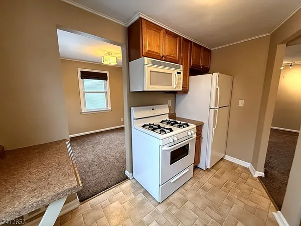 $2,500 | 73 Horton Avenue, Hawthorne, NJ 07506