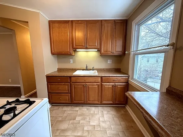 $2,500 | 73 Horton Avenue, Hawthorne, NJ 07506