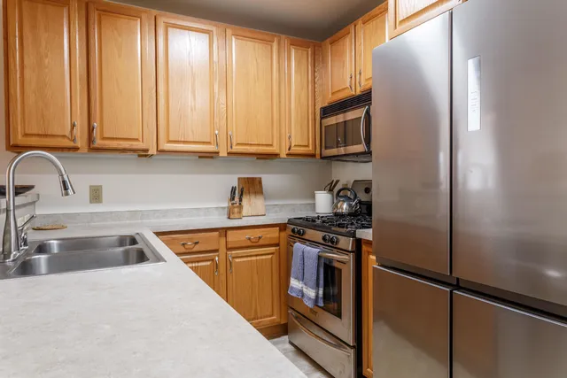 $350,000 | 360 West Washington Avenue, Unit 614, Madison, WI 53703