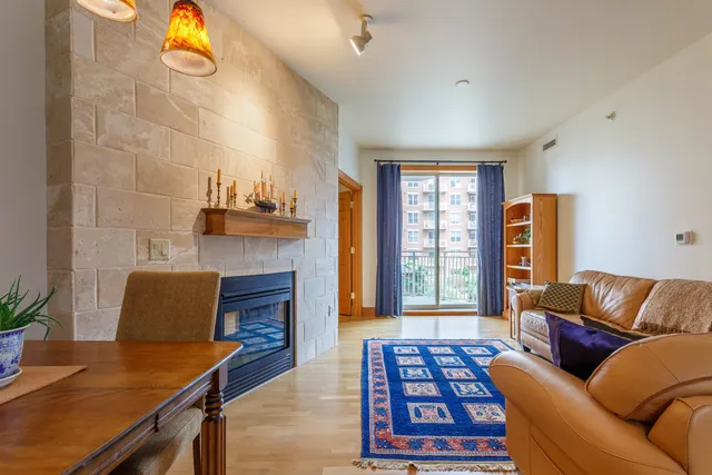 $350,000 | 360 West Washington Avenue, Unit 614, Madison, WI 53703