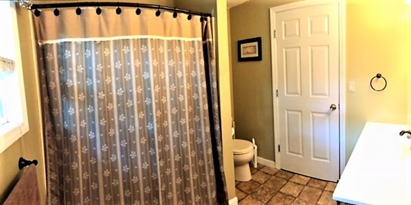 119 Valley Road Dracut, MA 01826 - Photo 15 of 24