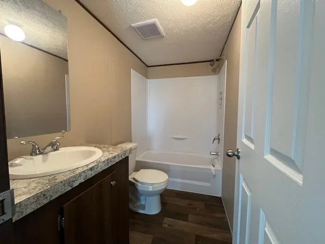 $1,700 | 3350 County Road 461, Elgin, TX 78621