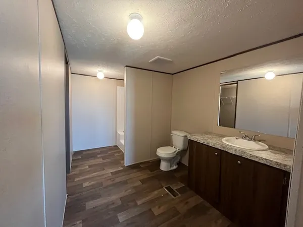 $1,700 | 3350 County Road 461, Elgin, TX 78621