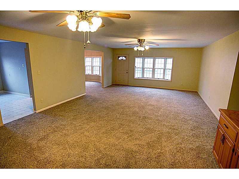 2572 Adgate Road Lima, OH 45805 - Photo 3 of 17