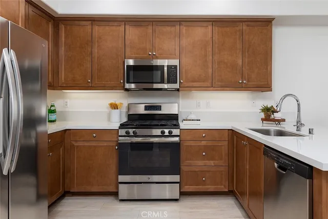 $768,000 | 337 North Fenimore Avenue, Azusa, CA 91702