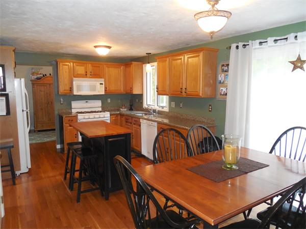 64 Ramshead Road Raynham, MA 02767 - Photo 5 of 19 Gallery Image 5