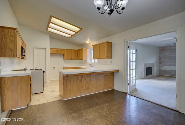 $799,900 | 716 Honey Grove Lane, Nipomo, CA 93444