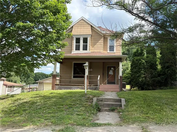 $79,000 | 1913 Holman Street, St. Joseph, MO 64501