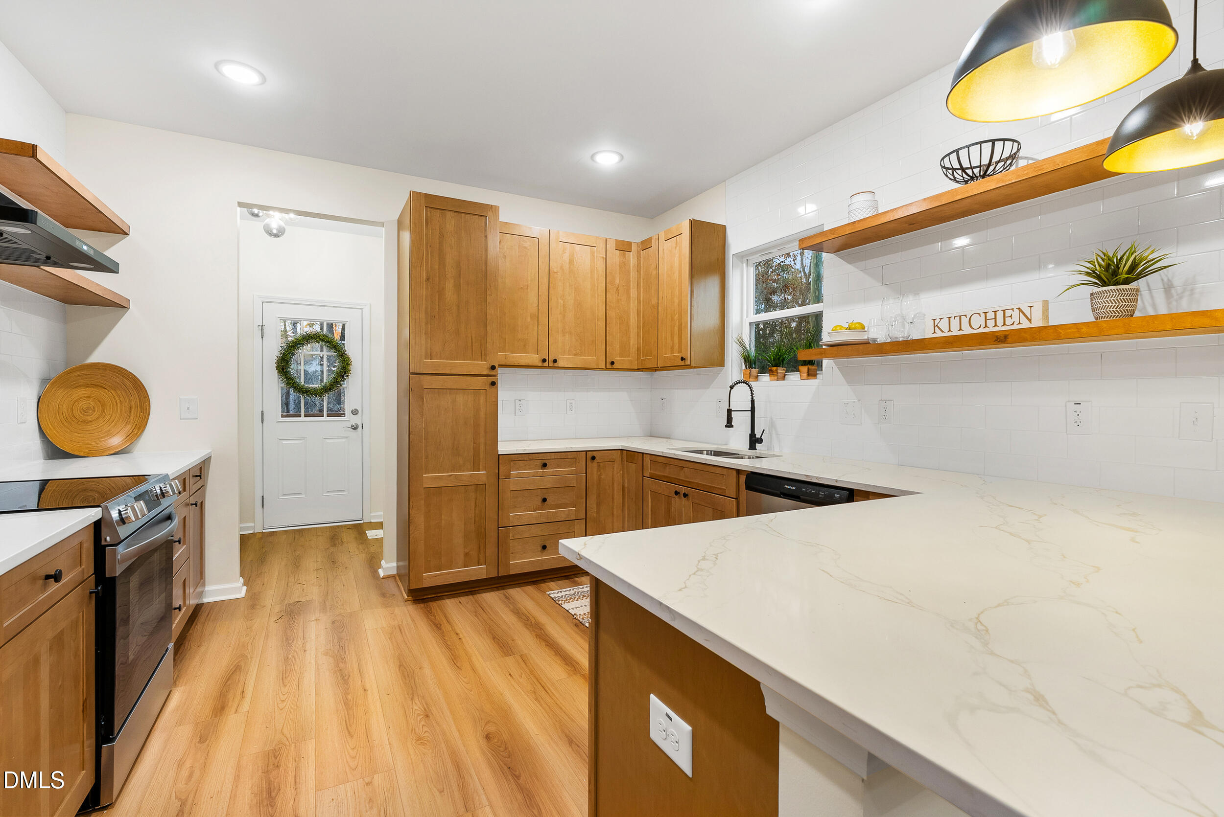 2810 Beechwood Drive Durham, NC 27707 - Photo 15 of 50 photos-15