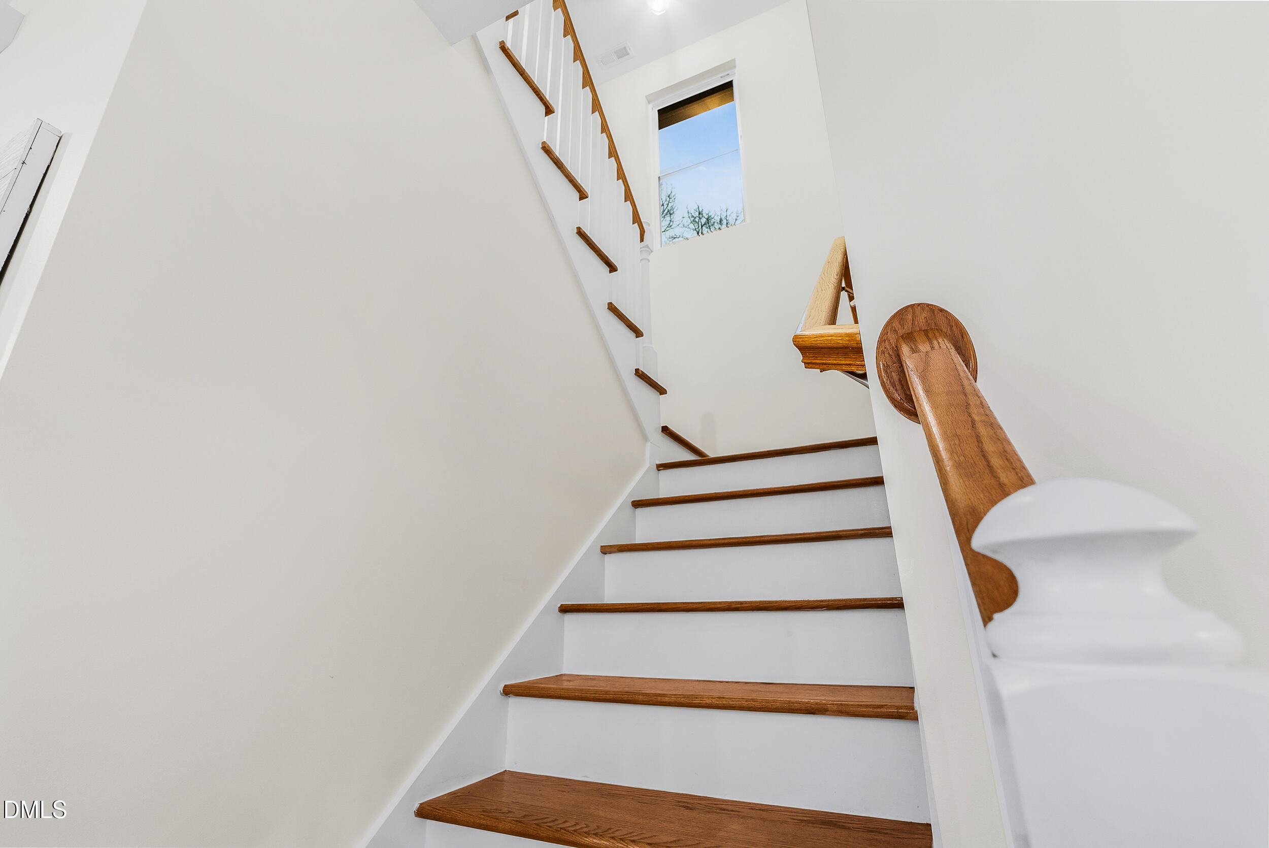 2810 Beechwood Drive Durham, NC 27707 - Photo 27 of 50 photos-27