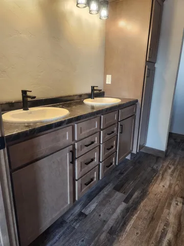 $412,500 | 2021 Red Fox Lane, Kaukauna, WI 54130