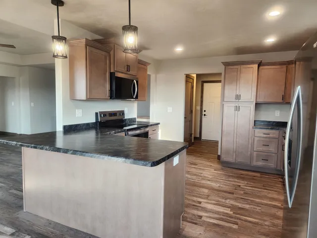 $412,500 | 2021 Red Fox Lane, Kaukauna, WI 54130