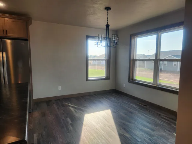 $412,500 | 2021 Red Fox Lane, Kaukauna, WI 54130