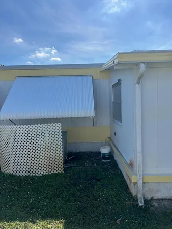 $172,500 | 7199 Southeast Redbird Circle, Hobe Sound, FL 33455