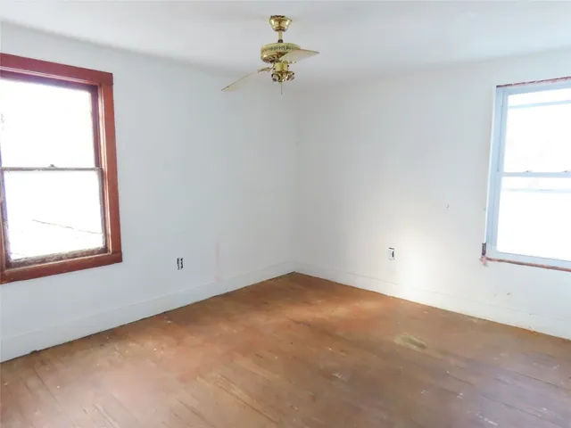 $44,950 | 527 South Street, Endicott, NY 13760