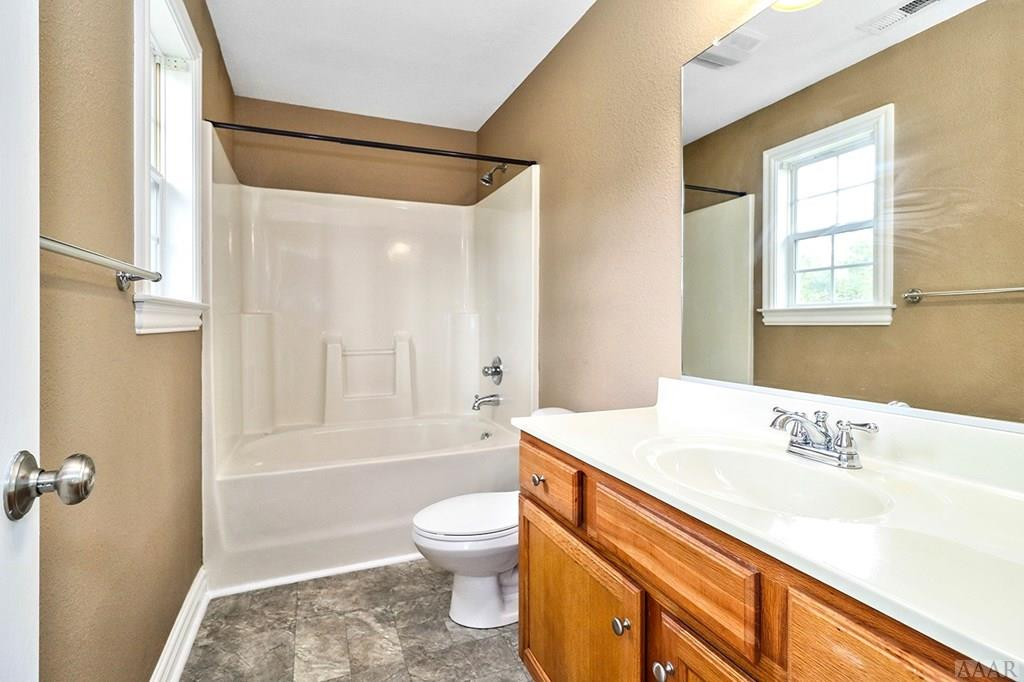 2121 Tulls Creek Road Currituck, NC 27929 - Photo 35 of 36 Master Bathroom with jetted tub