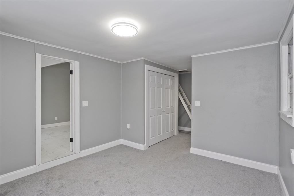 88 Price Street Springfield, MA 01104 - Photo 23 of 31