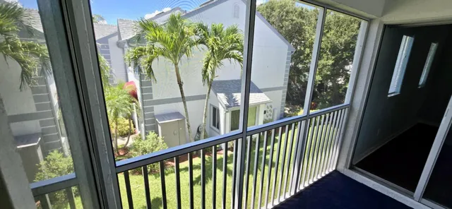 $337,000 | 615 Ocean Park Lane, Unit V240, Cape Canaveral, FL 32920