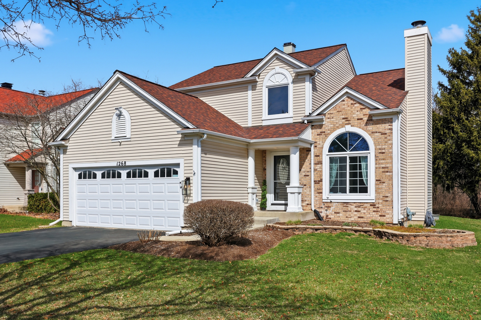 1268 Spaulding Road Bartlett, IL 60103 - Photo 1 of 41 Gallery Image 1