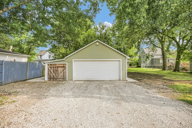 $234,000 | 240 West Pine Street, Paxton, IL 60957