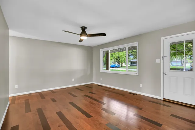 $234,000 | 240 West Pine Street, Paxton, IL 60957