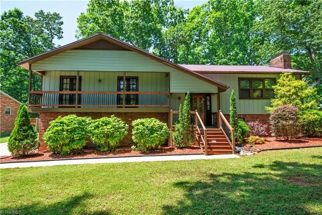 $408,000 | 1625 Eagle Crest Drive, Pfafftown, NC 27040