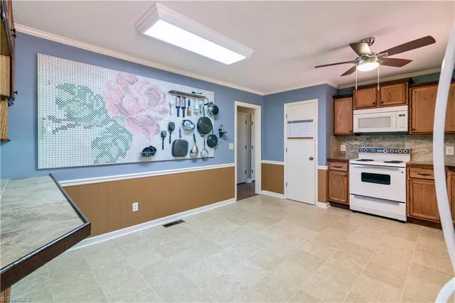 $408,000 | 1625 Eagle Crest Drive, Pfafftown, NC 27040